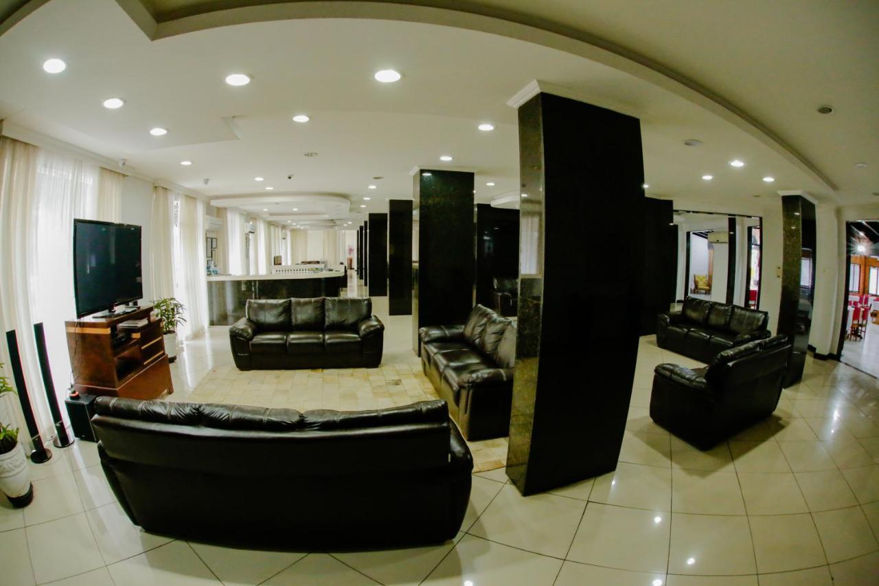 Acropolis Marina Hotel Άνγκρα Ντος Ρέις Εξωτερικό φωτογραφία